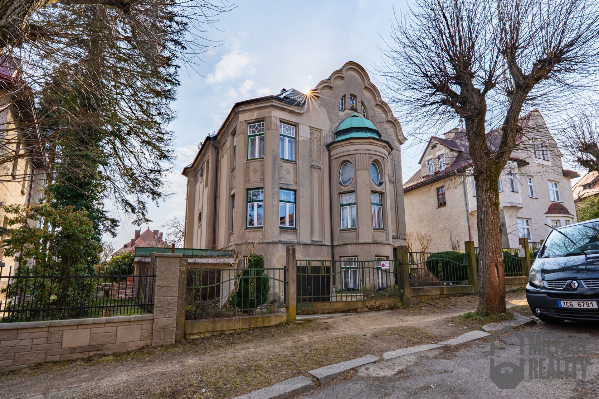 Prodej bytu 3+kk s vlastní zahradou a garáží